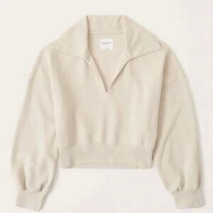 Abercrombie & Fitch size medium tan cropped pullover sweatshirt with collar